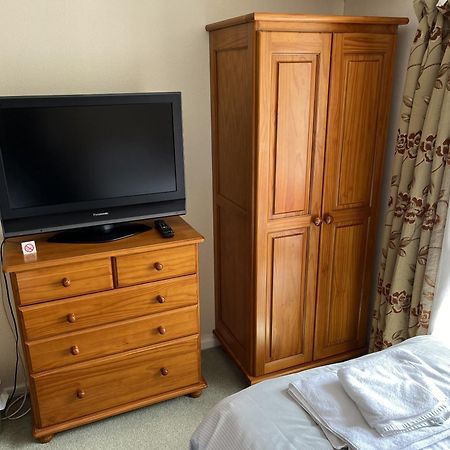 Hotel King'S Arms Lostwithiel Habitación foto
